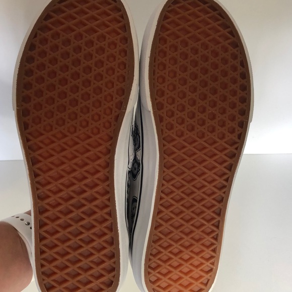 RARE Vans *Not Sold In Stores* - Picture 3 of 5